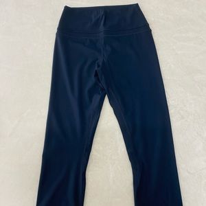 NWT CRZ Yoga Capri leggings